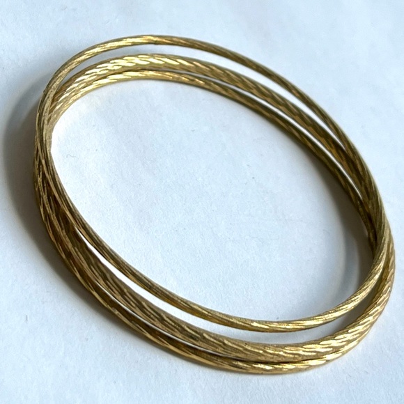 Gold bangle bracelet set of 3 - Picture 1 of 3